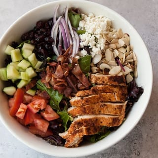 La Tazita Salad